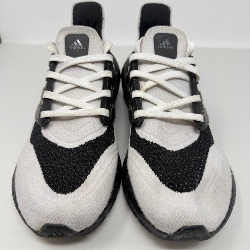 Size 8 - Adidas UltraBoost 22 Heat.RDY Black & White - No insoles